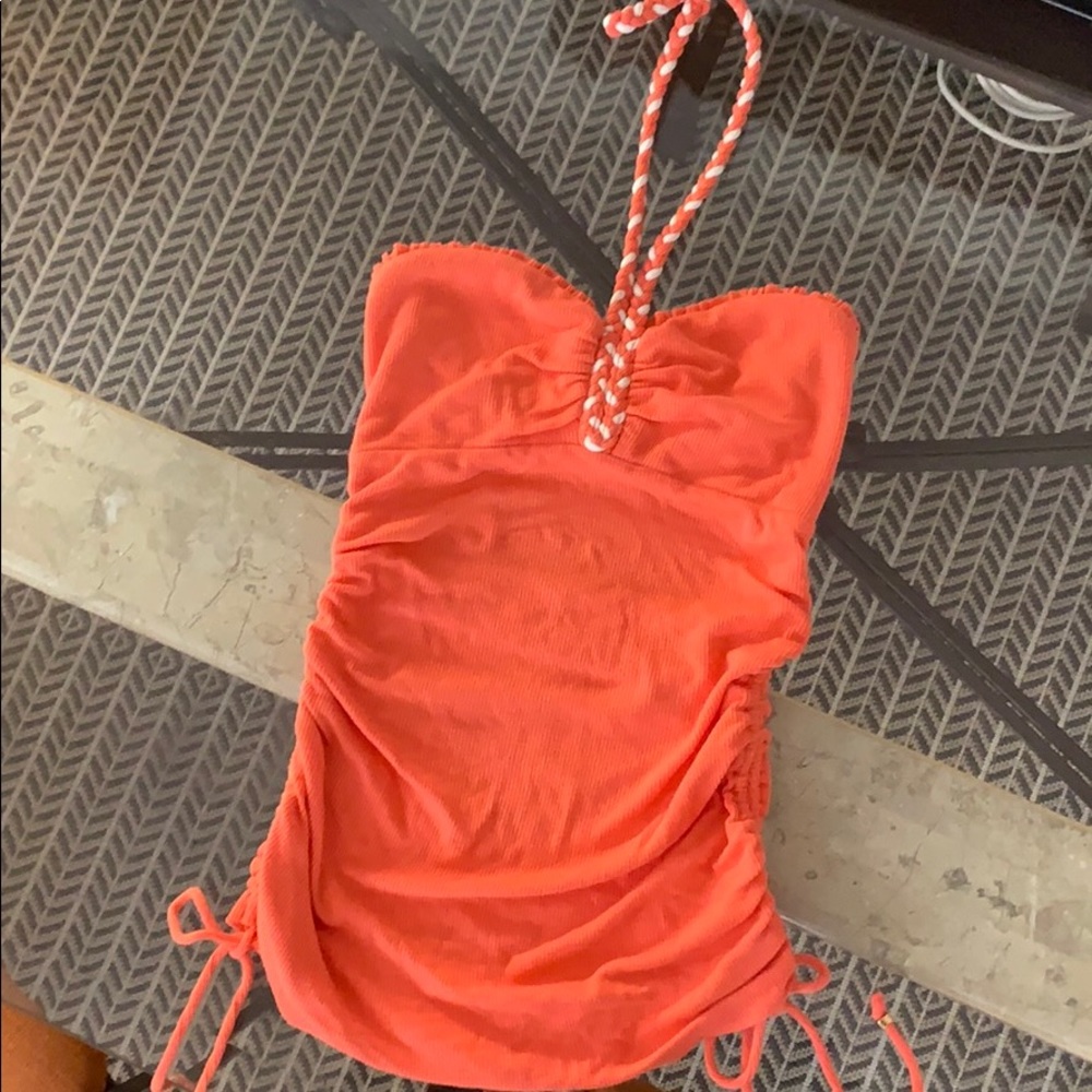 Guess Coral Top (Size:XS)
